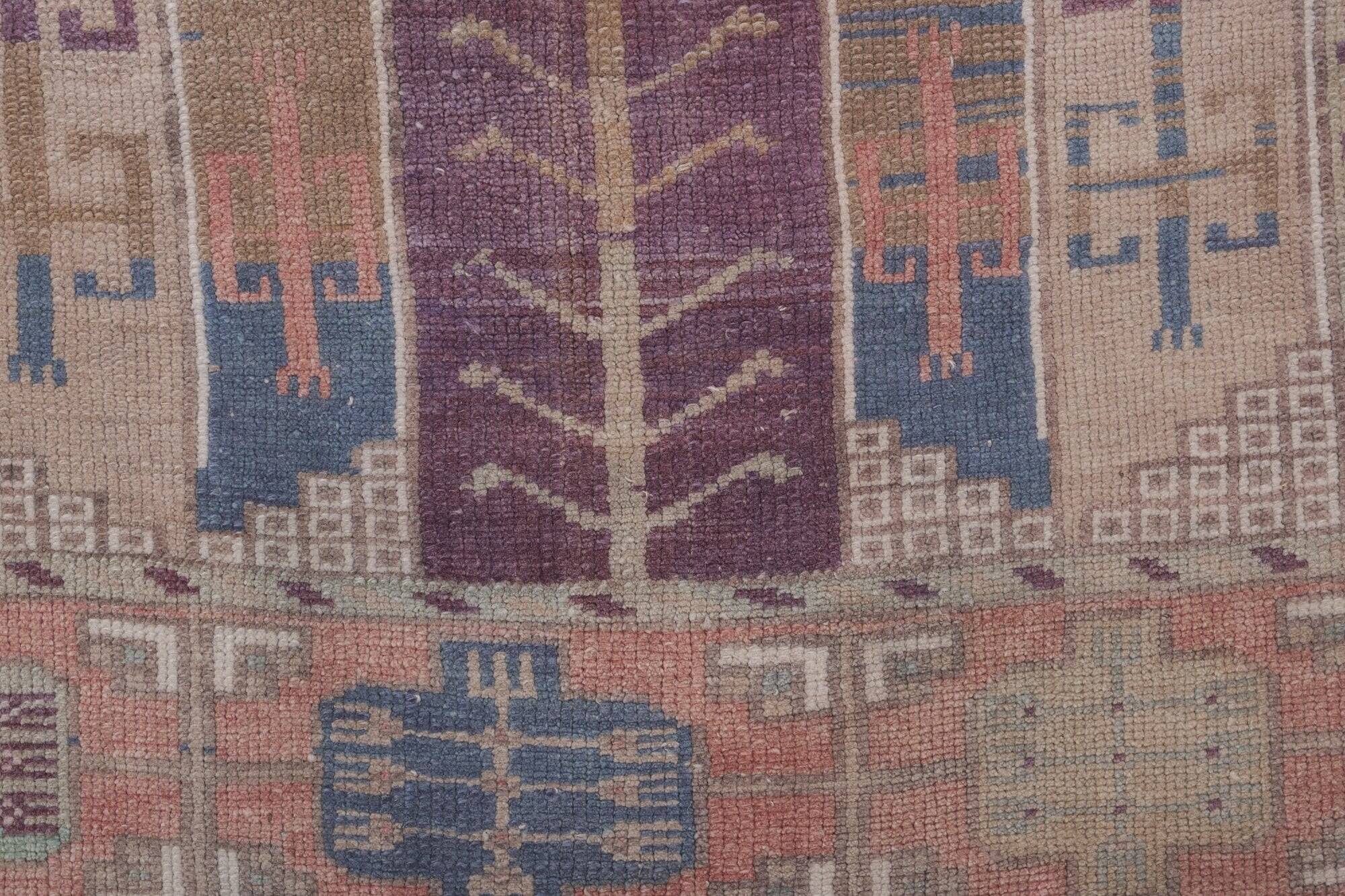 Vintage handmade Turkish rug 125x198 cm