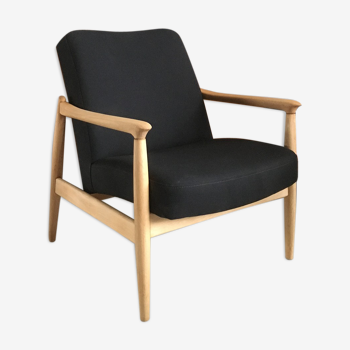 Mid-century polish chair GFM-64 designed in 1965 by Edmund Homa