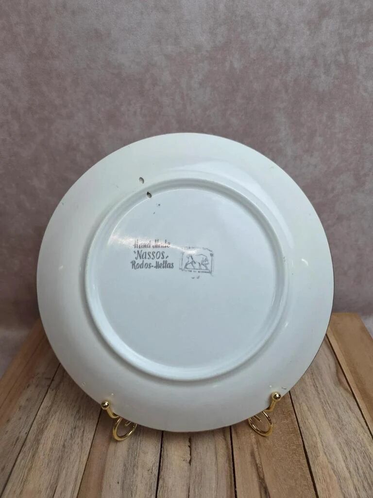 Vintage decorative plate Nassos Rodos-Hellas hand-painted