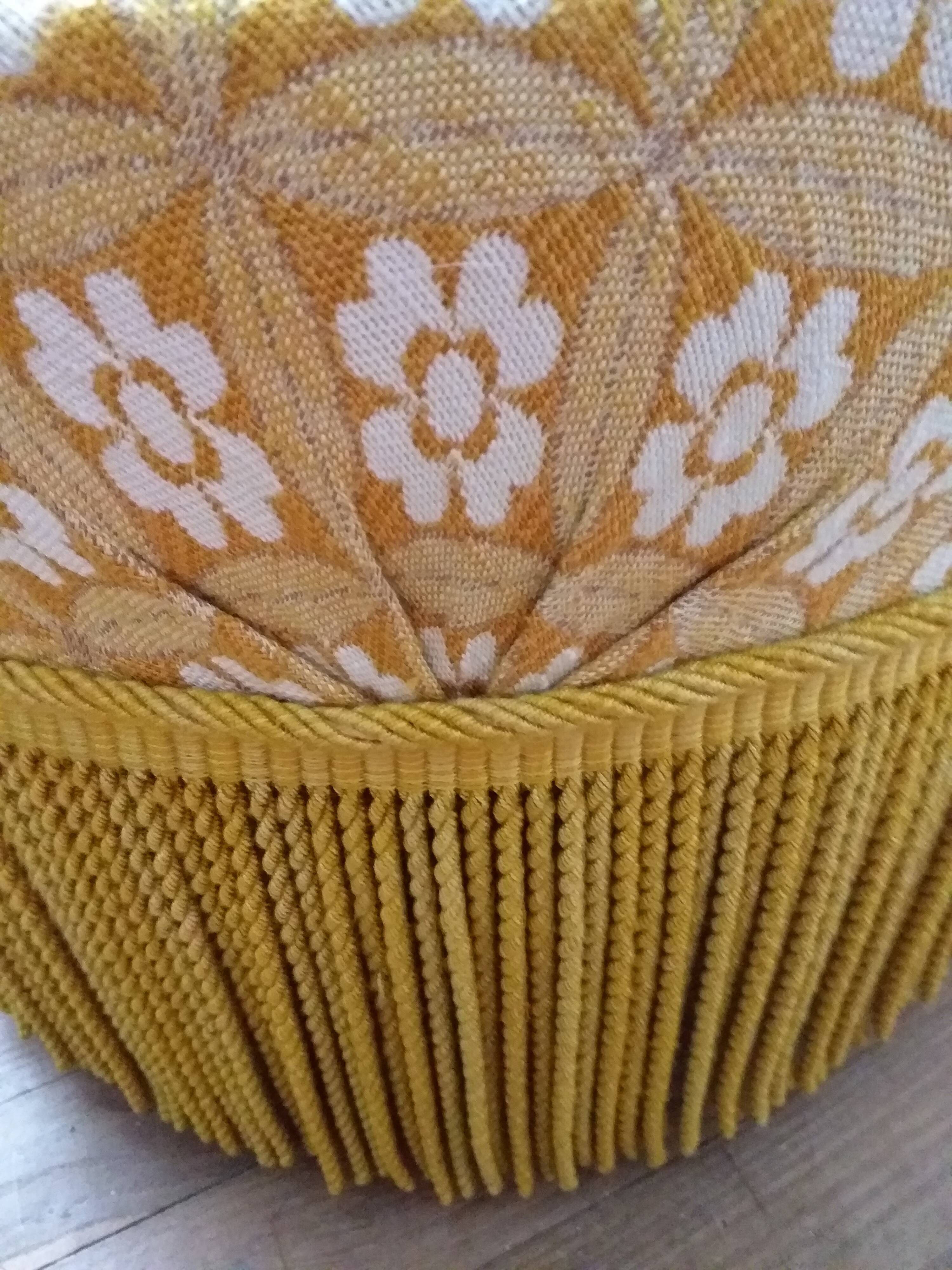 Vintage fringed toad pouf