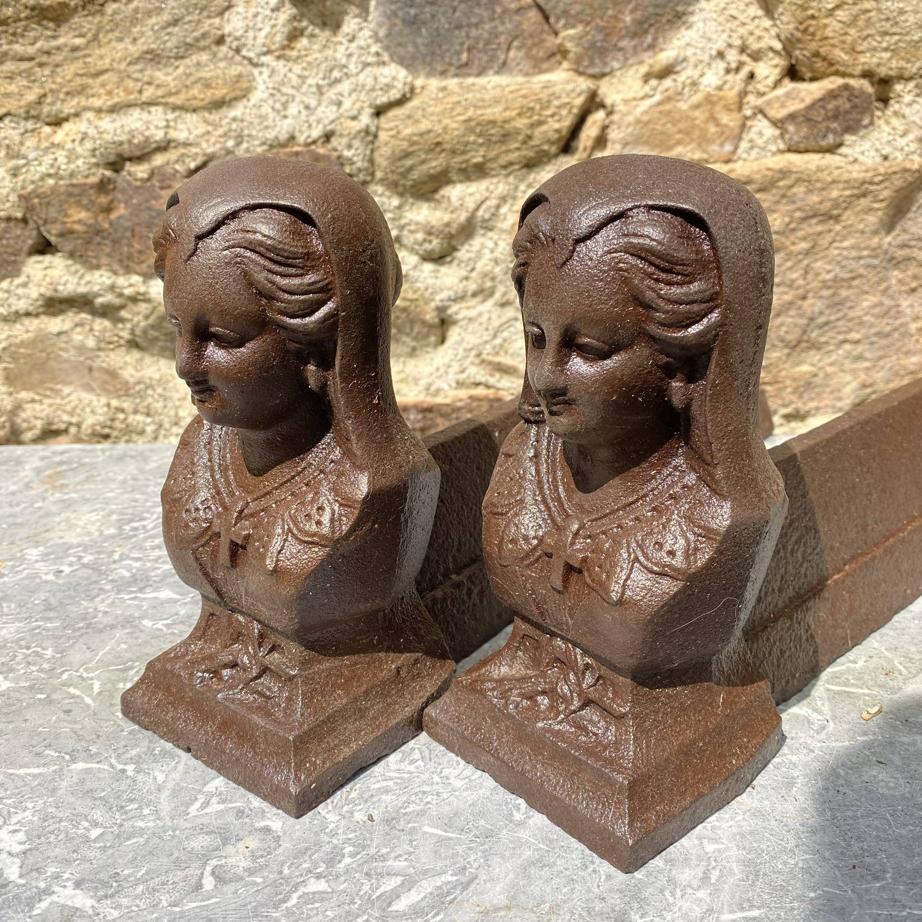 Chimney cowl bust of Anne of Brittany