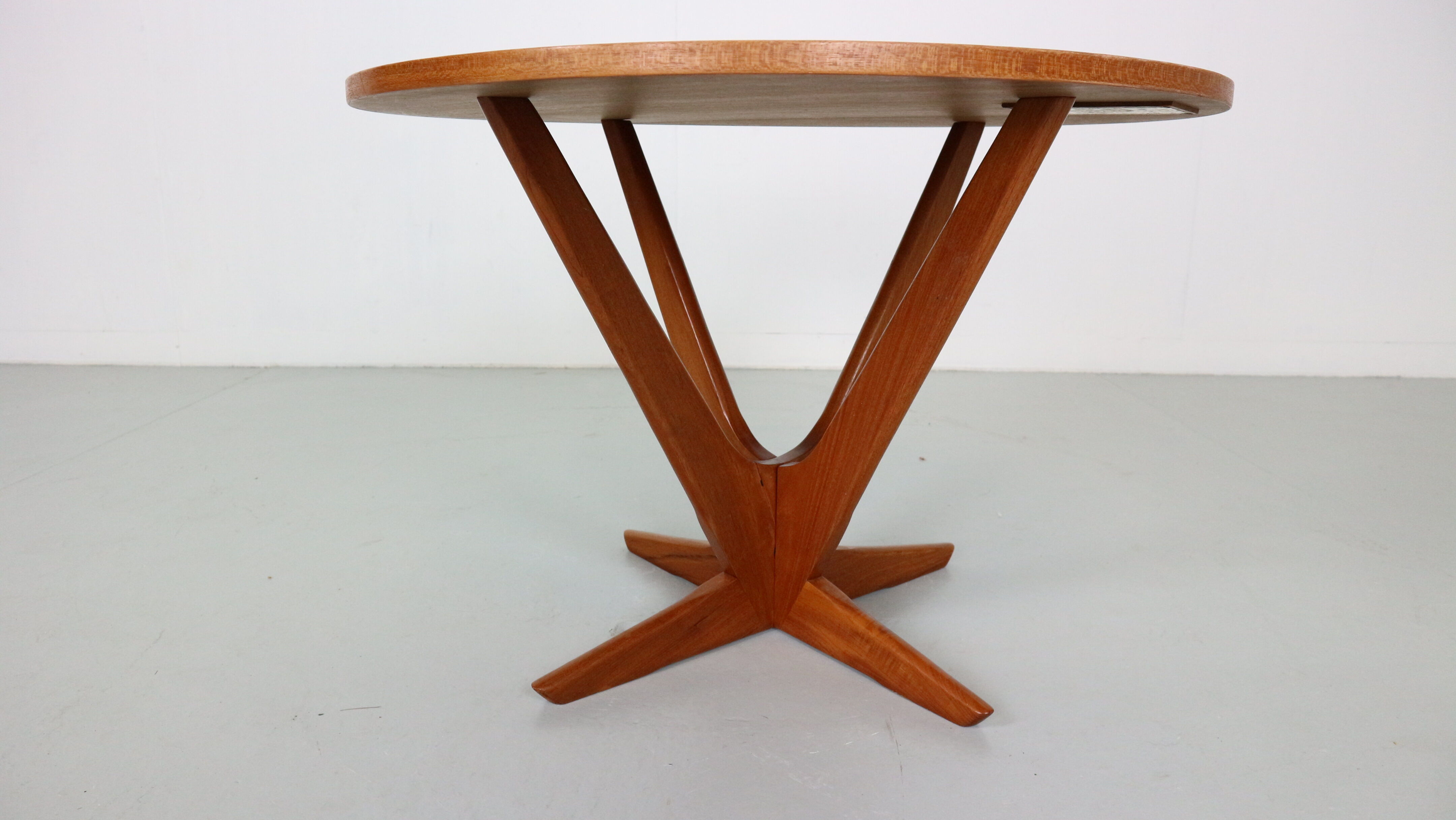 Søren Georg Jensen  Teak Round Coffee Table for Kubus, 1960 Denmark