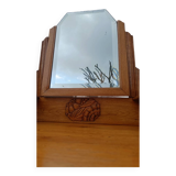 Art Deco hairdresser with bevelled mirror