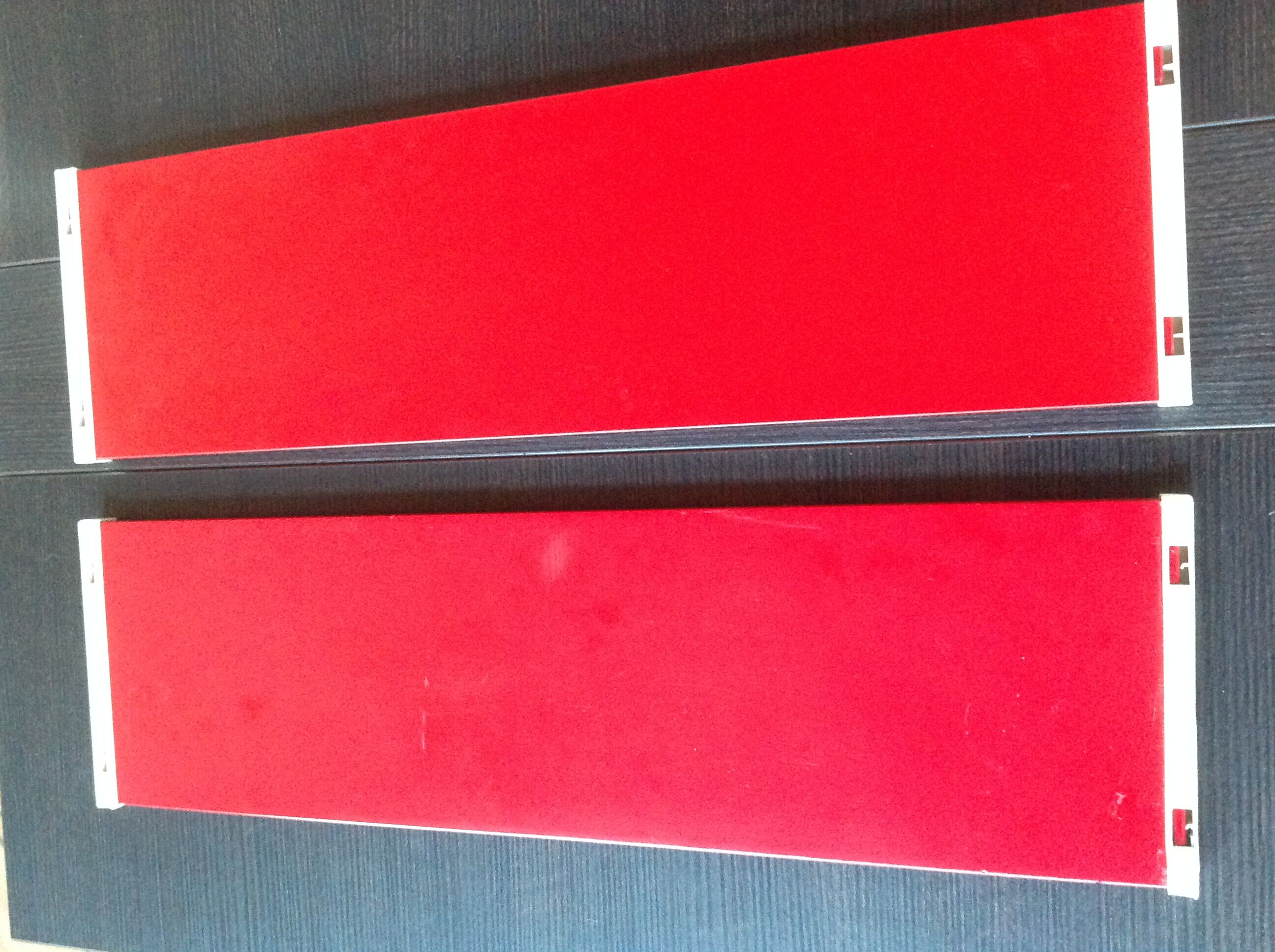 Carmine red wall flooring by Schubert Werk / vintage 60s-70s
