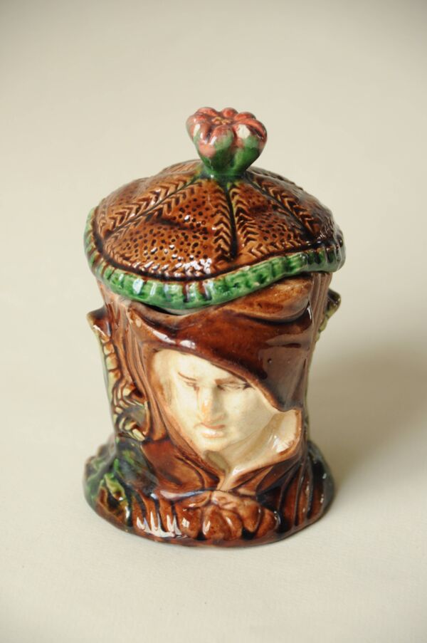 Pot Tabac Ancien Tête Janiforme  - Barbotine Majolica 19e - Style Médiéval