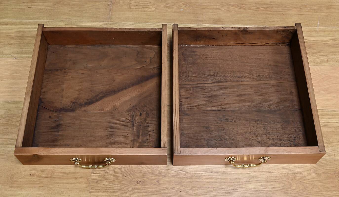 Farmhouse table in blond cherry, Louis XV style – 2nd part of the 19th century