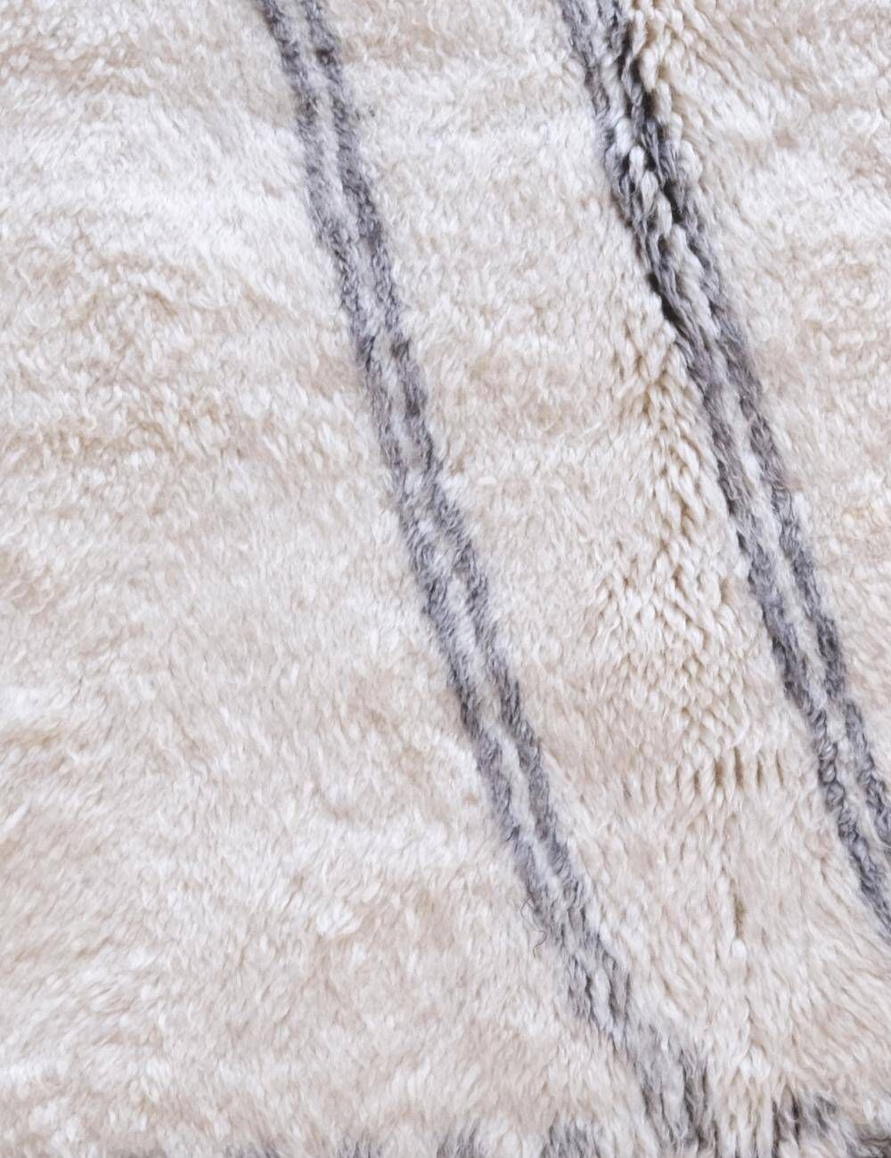 Contemporary Beni Mrirt Rug - 260 x 152 cm