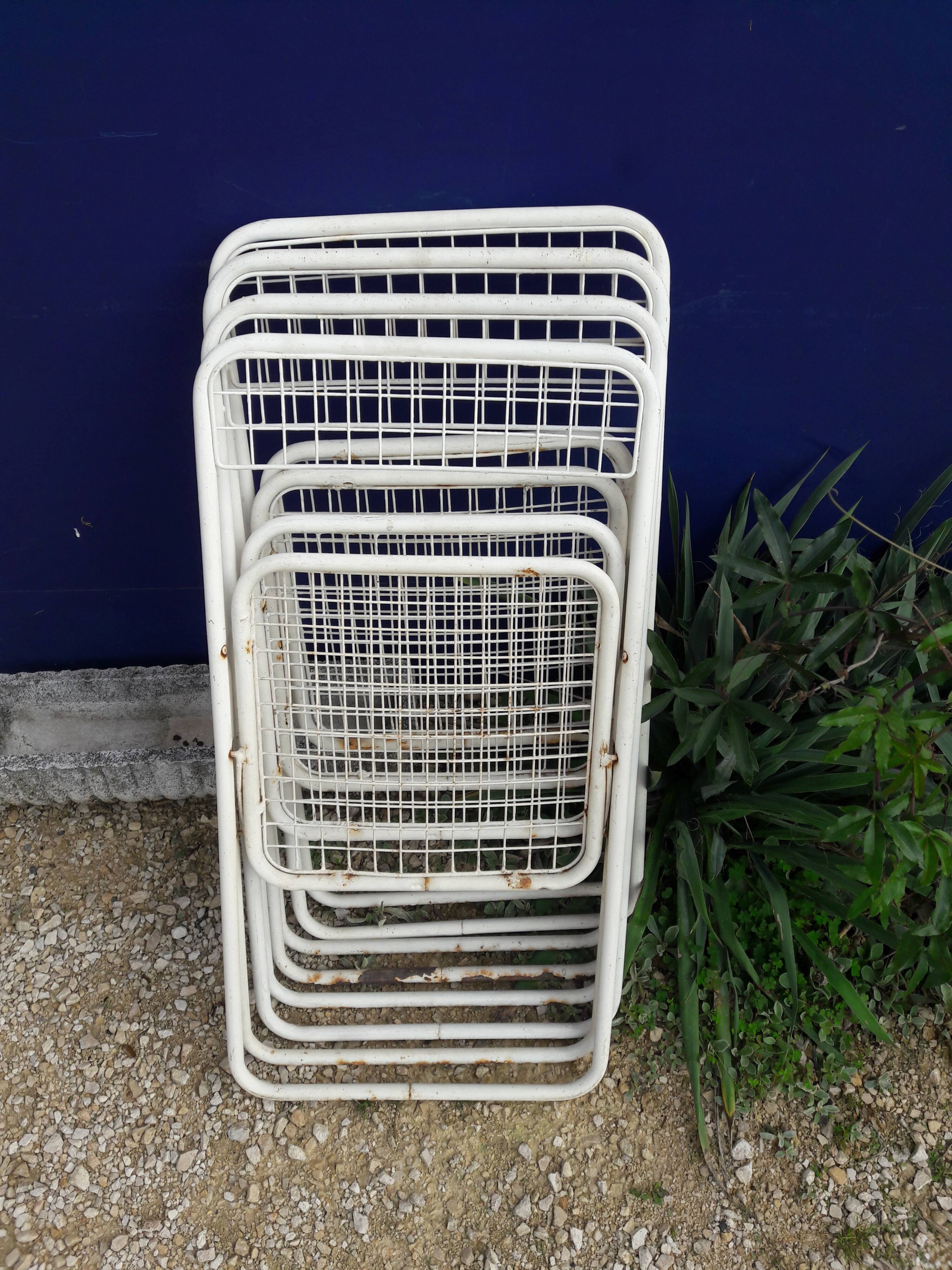 Lot de 4 chaises en métal peint