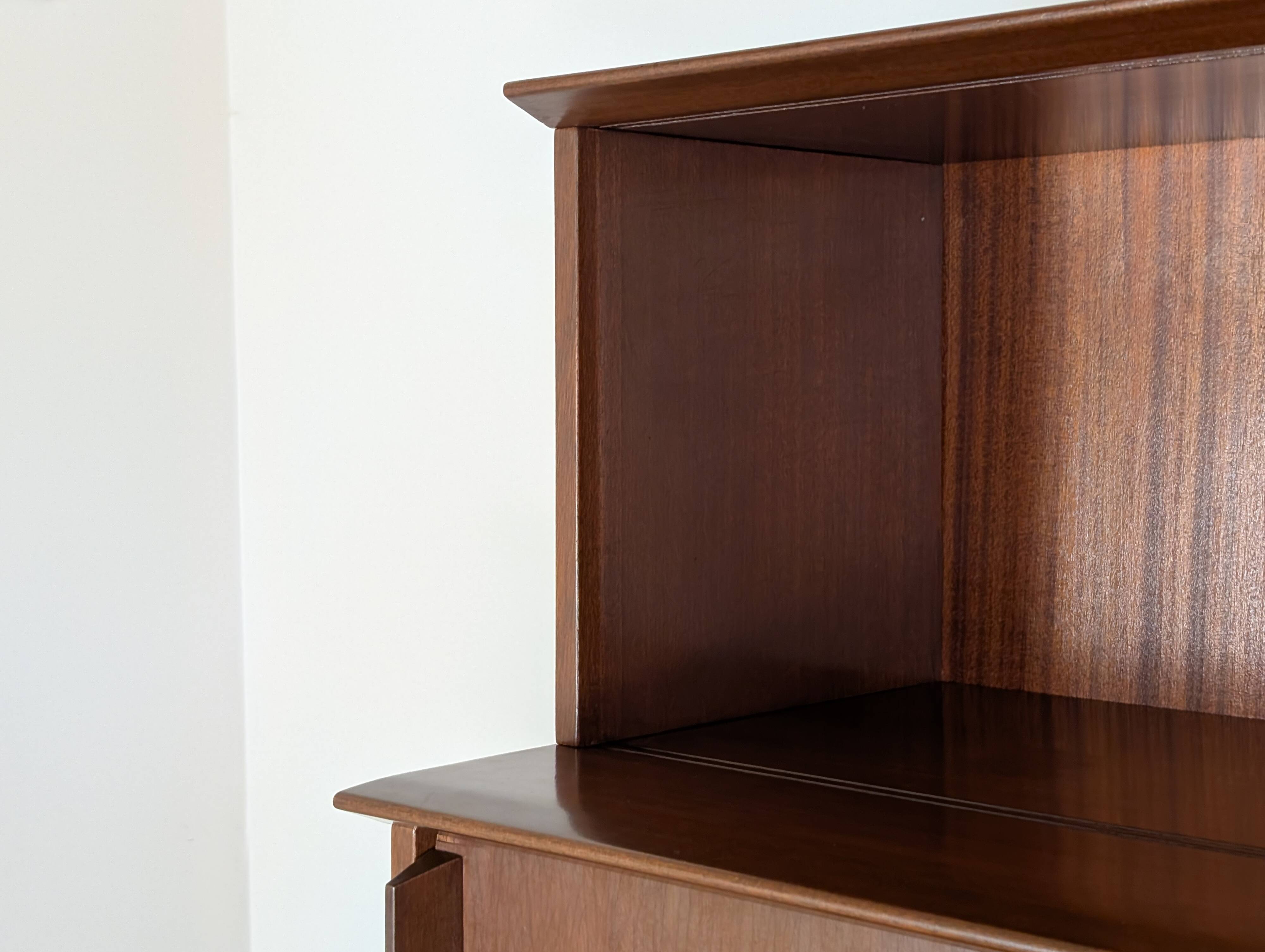 Oscar sideboard/display cabinet