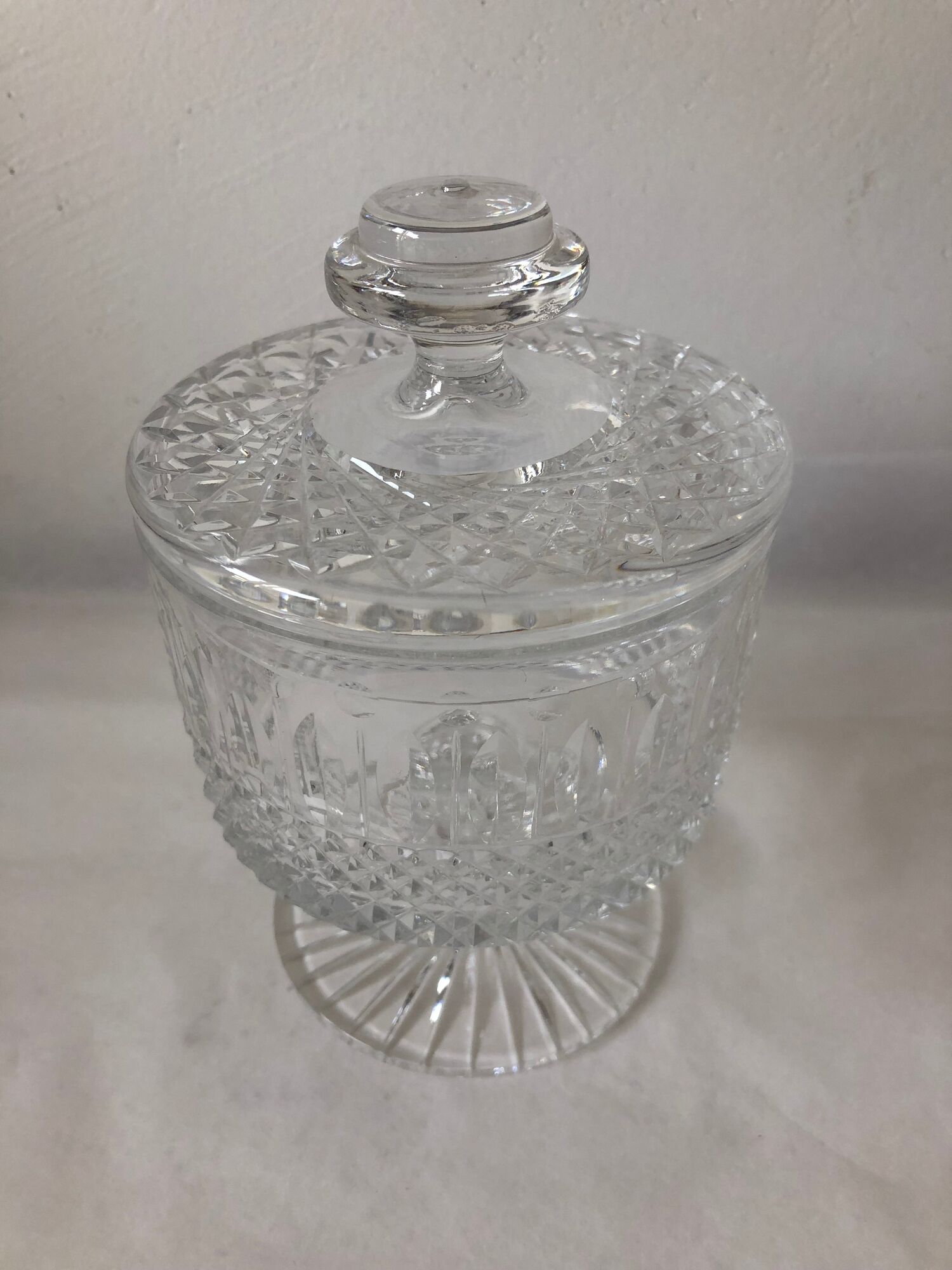Early XXth Baccarat Crystal candy box