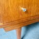 Commode pieds fuseaux
