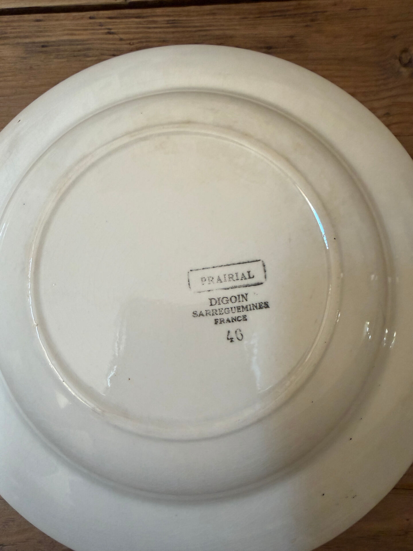 Service assiettes creuses dépareillées