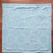 Taie d'oreiller à fleurs bleues, années 70