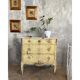 Commode patinée