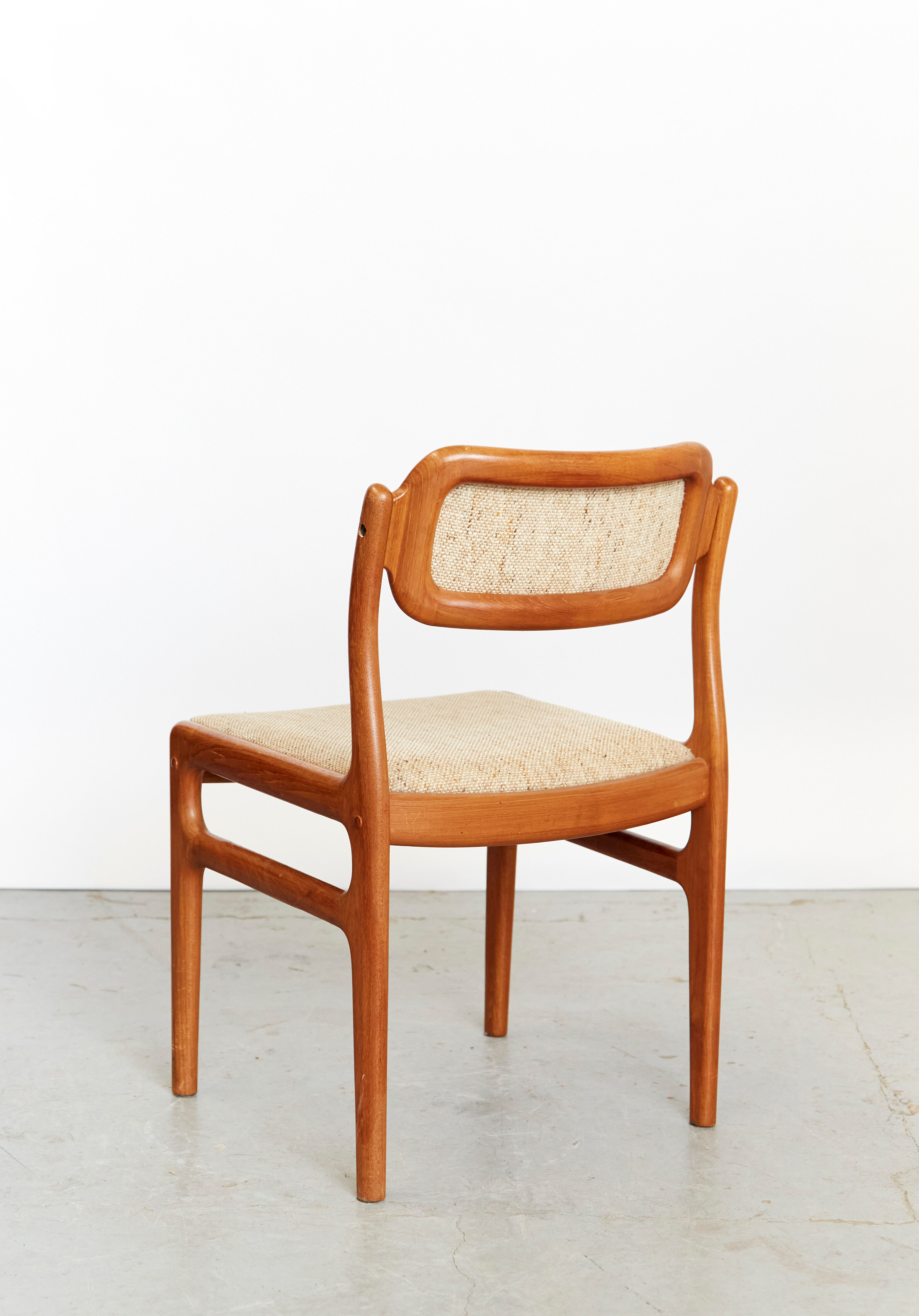 Johannes Andersen teak dining chairs for Uldum