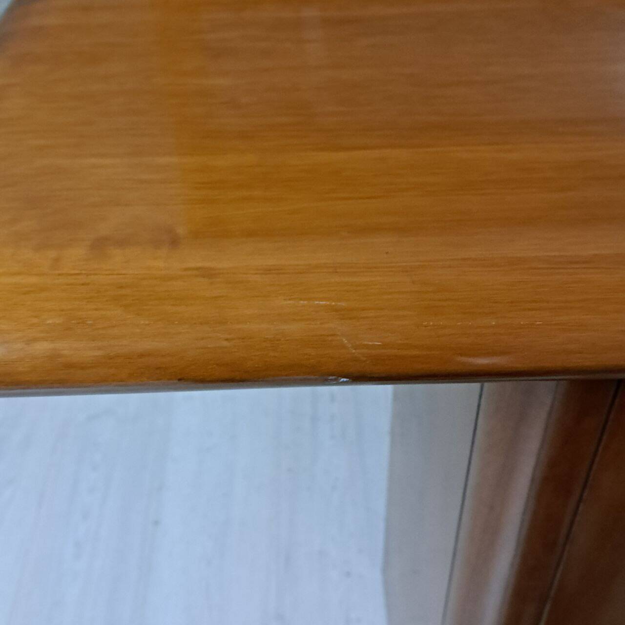 Vintage 70s/80s bar cabinet with stools