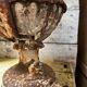 Médicis vase in cast iron with damage and missing parts.