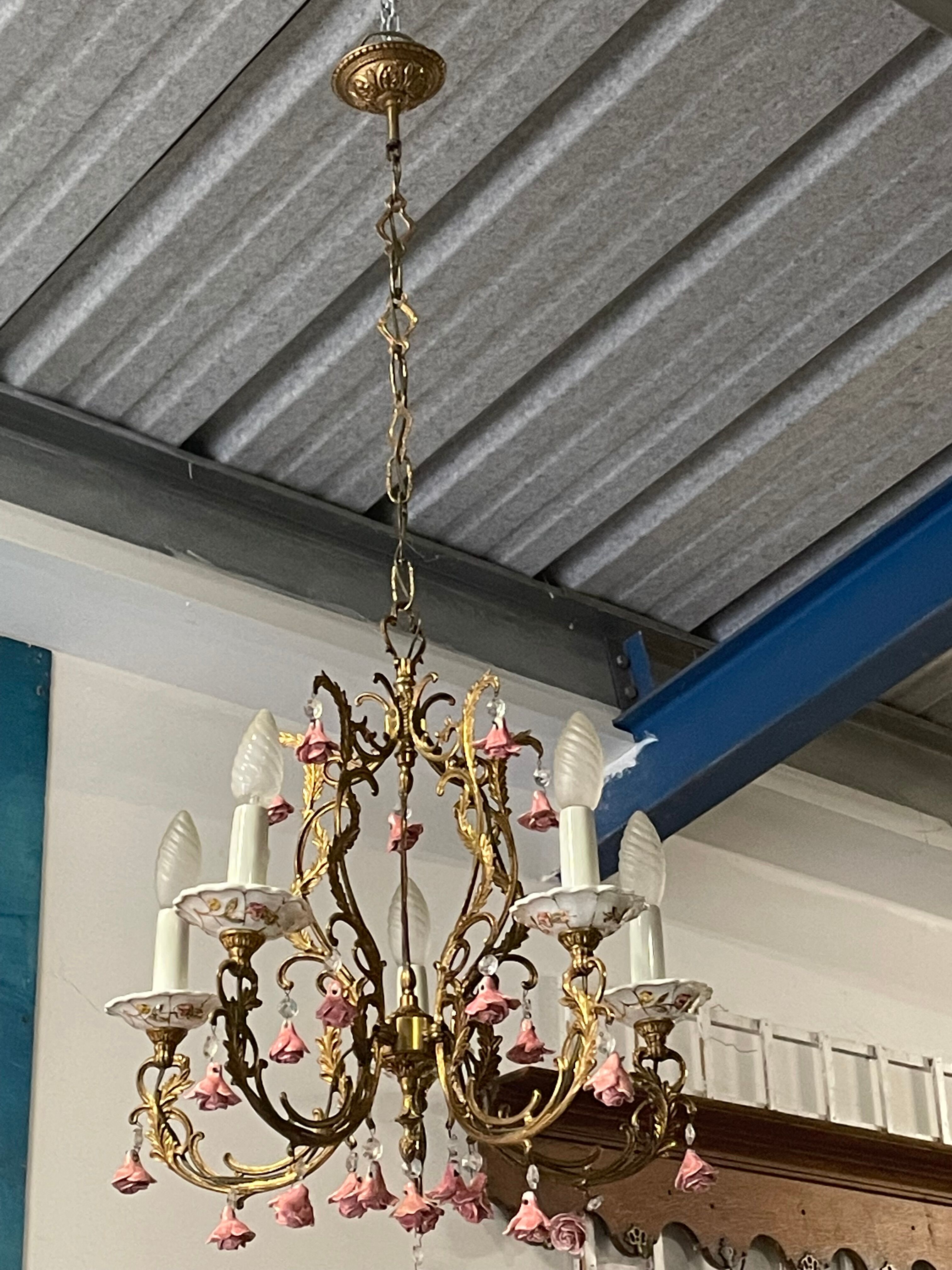 Lustre bronze et porcelaine 5 feux