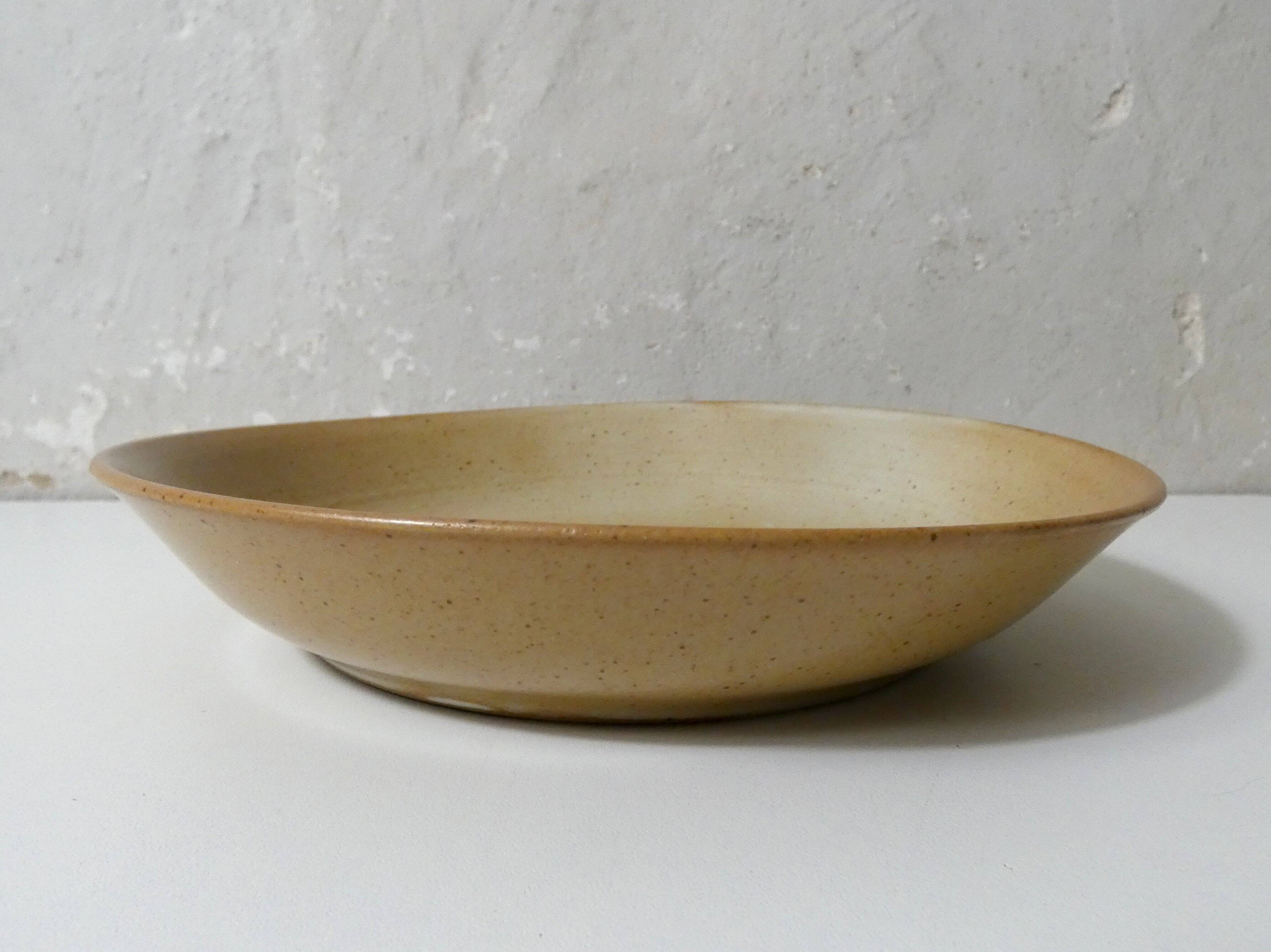 6 Vintage Village Stoneware Soup Plates