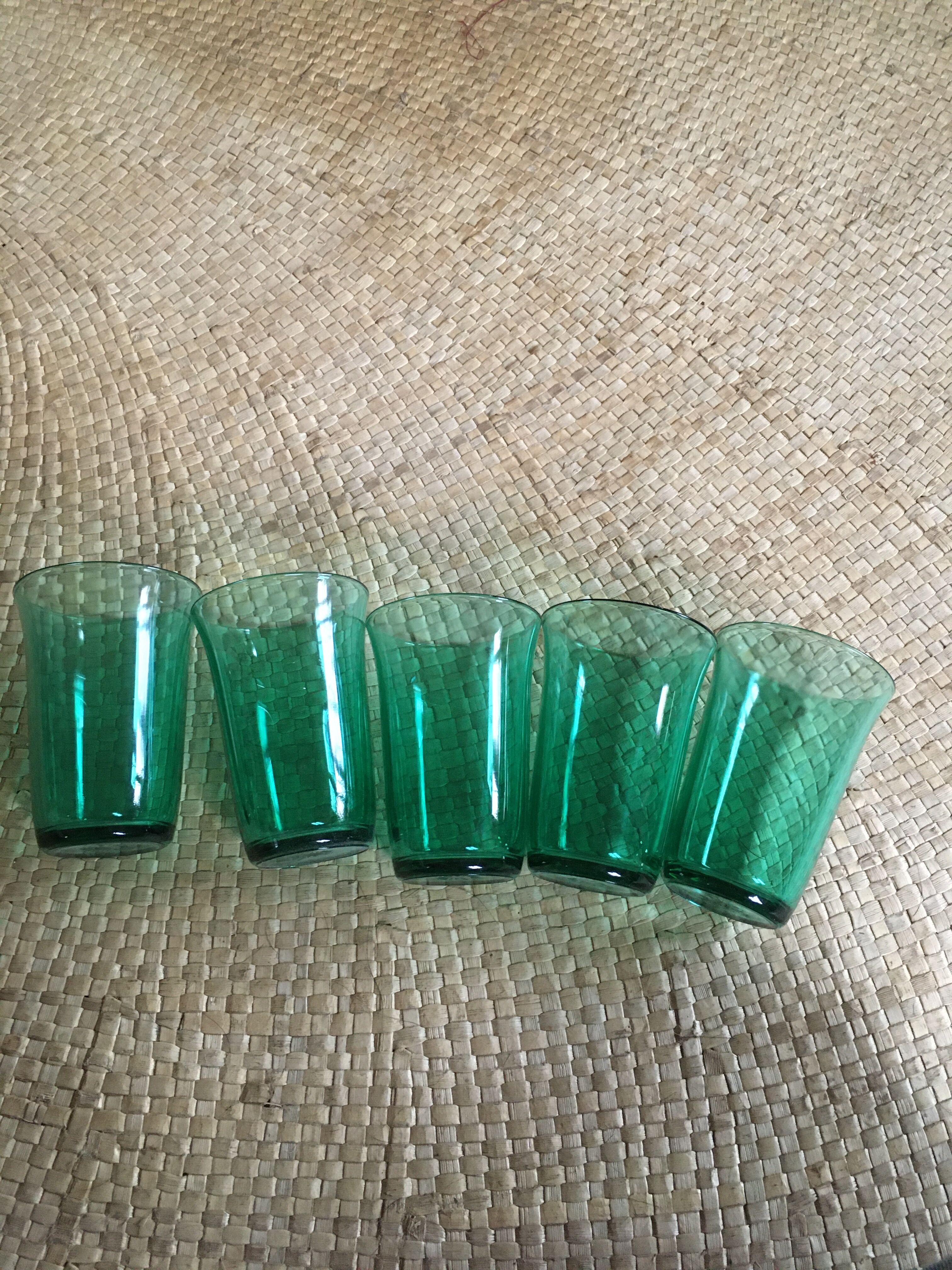Series of 7 green glasses