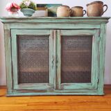 Glazed Parisian buffet