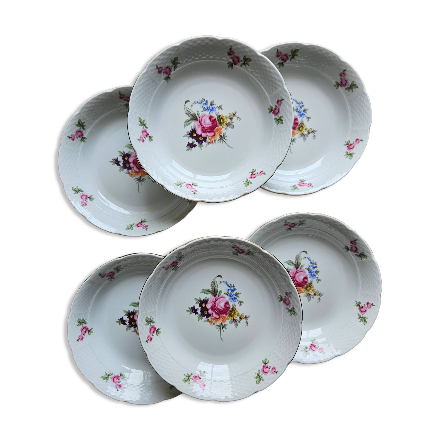 Assiettes creuses en porcelaine de Bohême