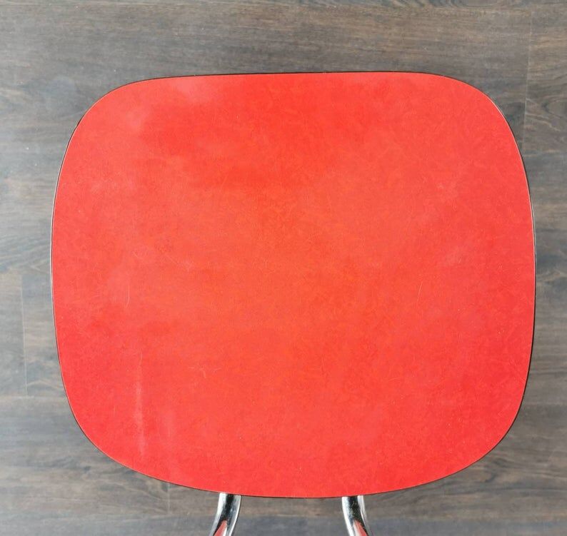 Chaise vintage rouge Formica 1970