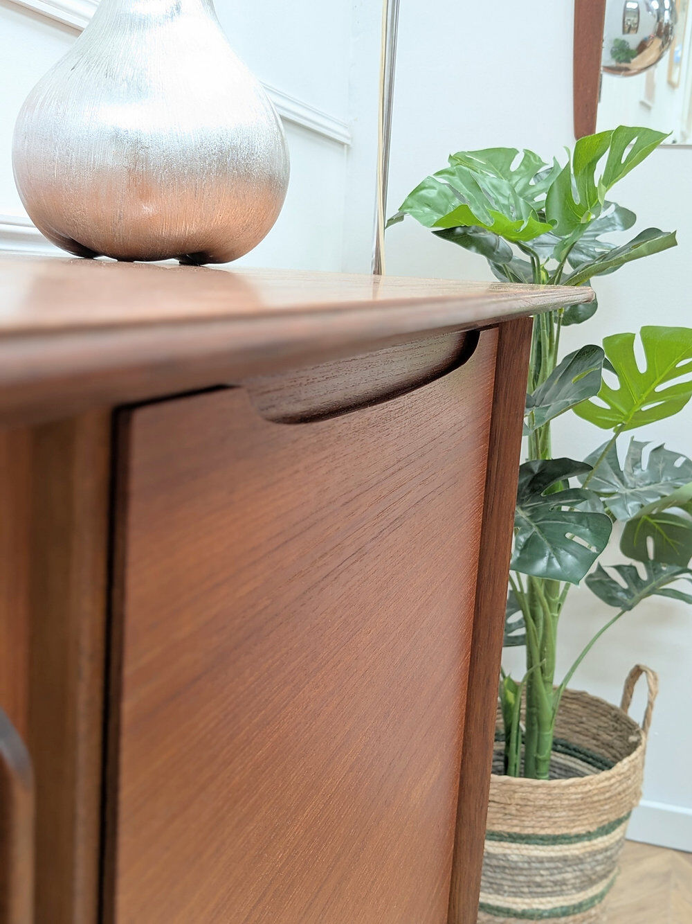 Scandinavian enfilade