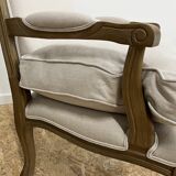 Fauteuil bergère en bois et lin naturel