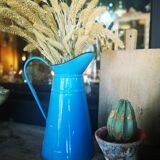 Broc en tôle émaillé bleu turquoise
