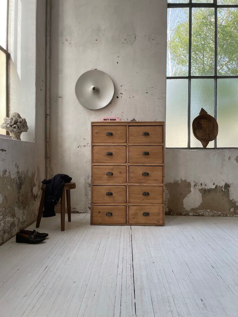 Craft furniture with drawers shell handles