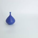 Mid-Century Scandinavian Modern Collectible Small Cobalt Stoneware Vase by Gunnar Borg for Höganäs