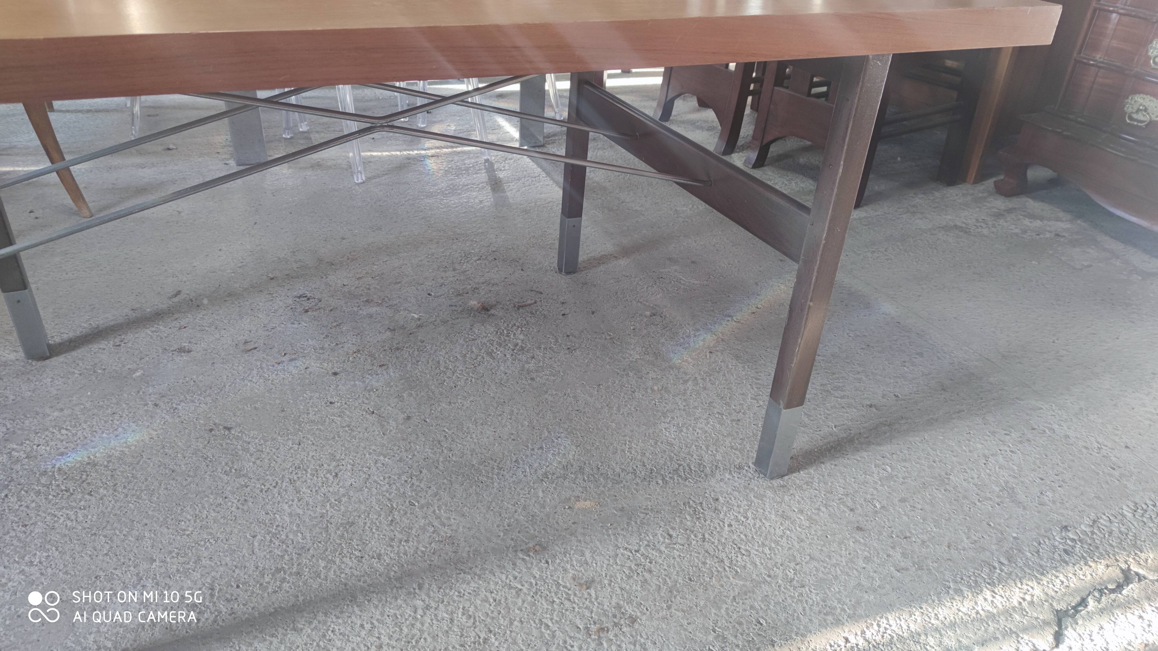 Extendable dining table in walnut, mahogany and chrome, circa 1960