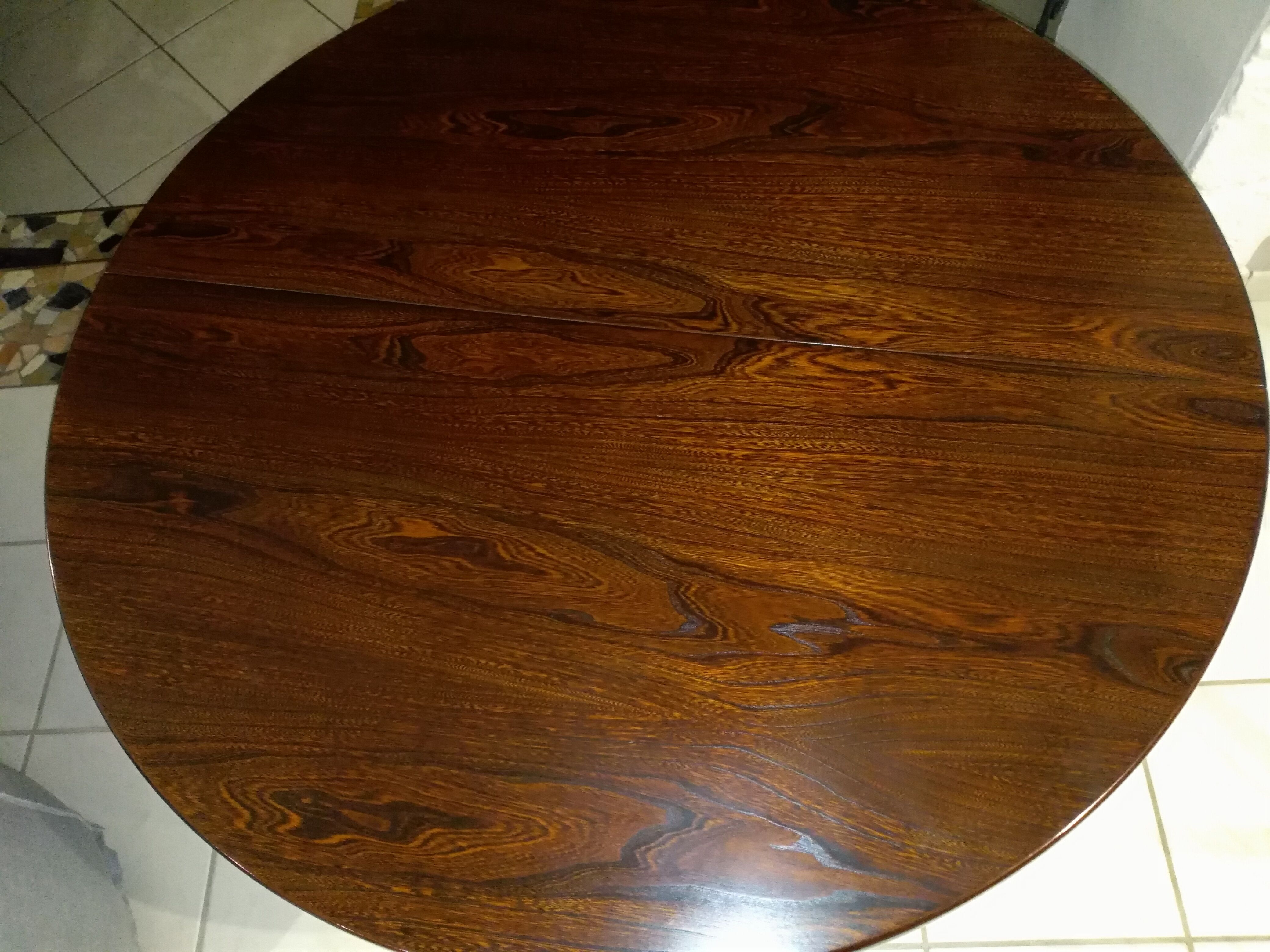 Round dining table extendable baumann 1970