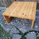 Vintage coffee table