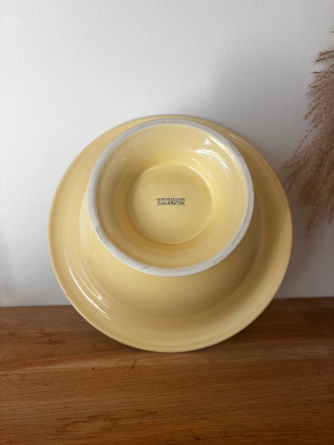 Very beautiful fruit bowl Geneviève Lethu Grain de riz yellow.