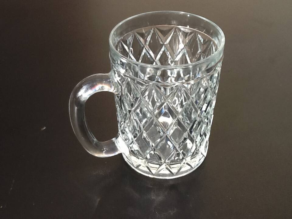 6 mugs from the 1970s