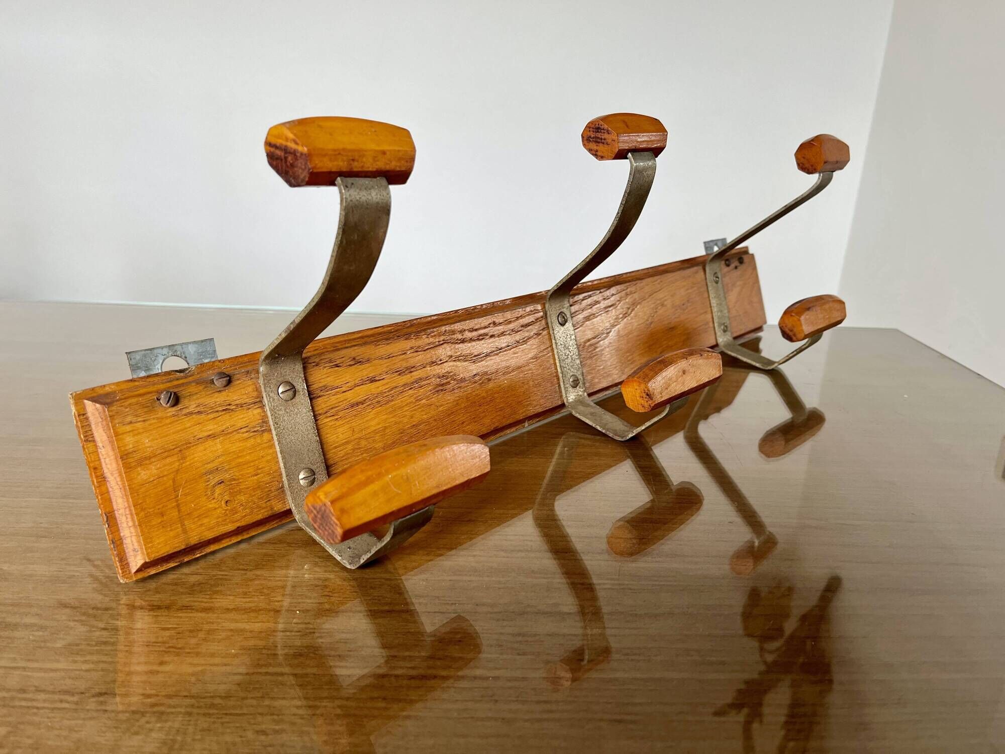 Scandinavian wall coat rack in wood and metal 6 hooks 60s 70s