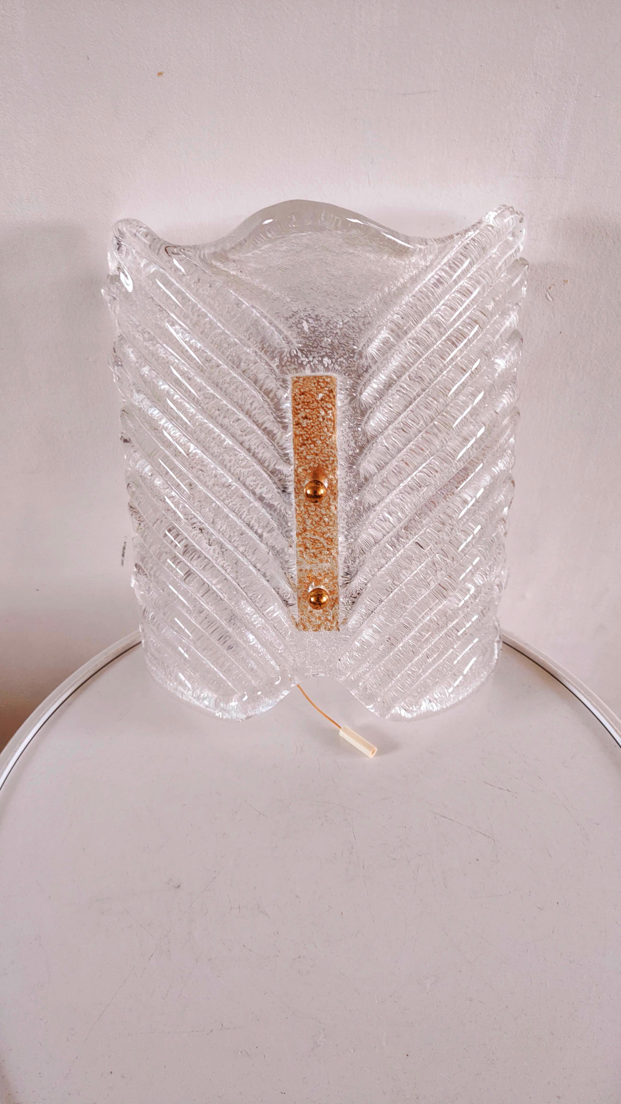 Murano glass wall lamp with frosted effect, 70s design