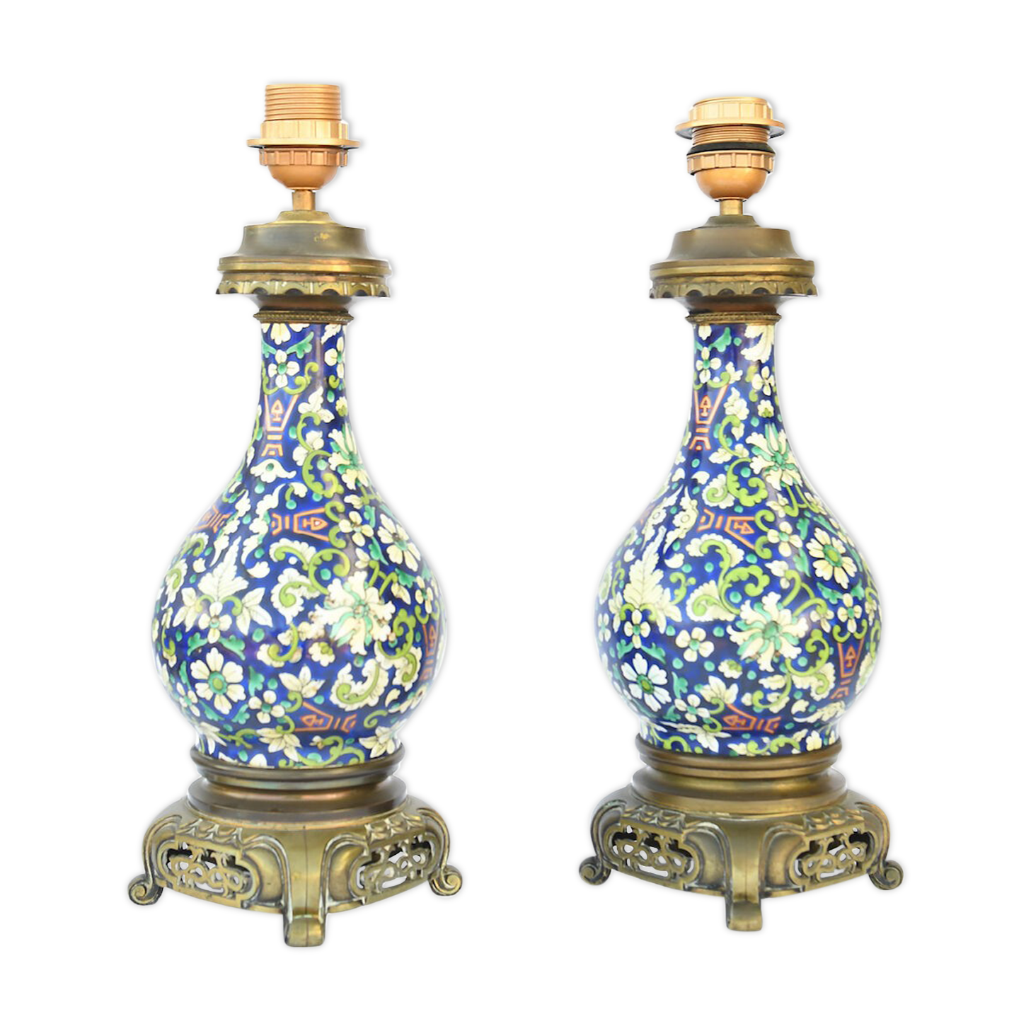 Pair of earthenware lamp legs in the taste of China