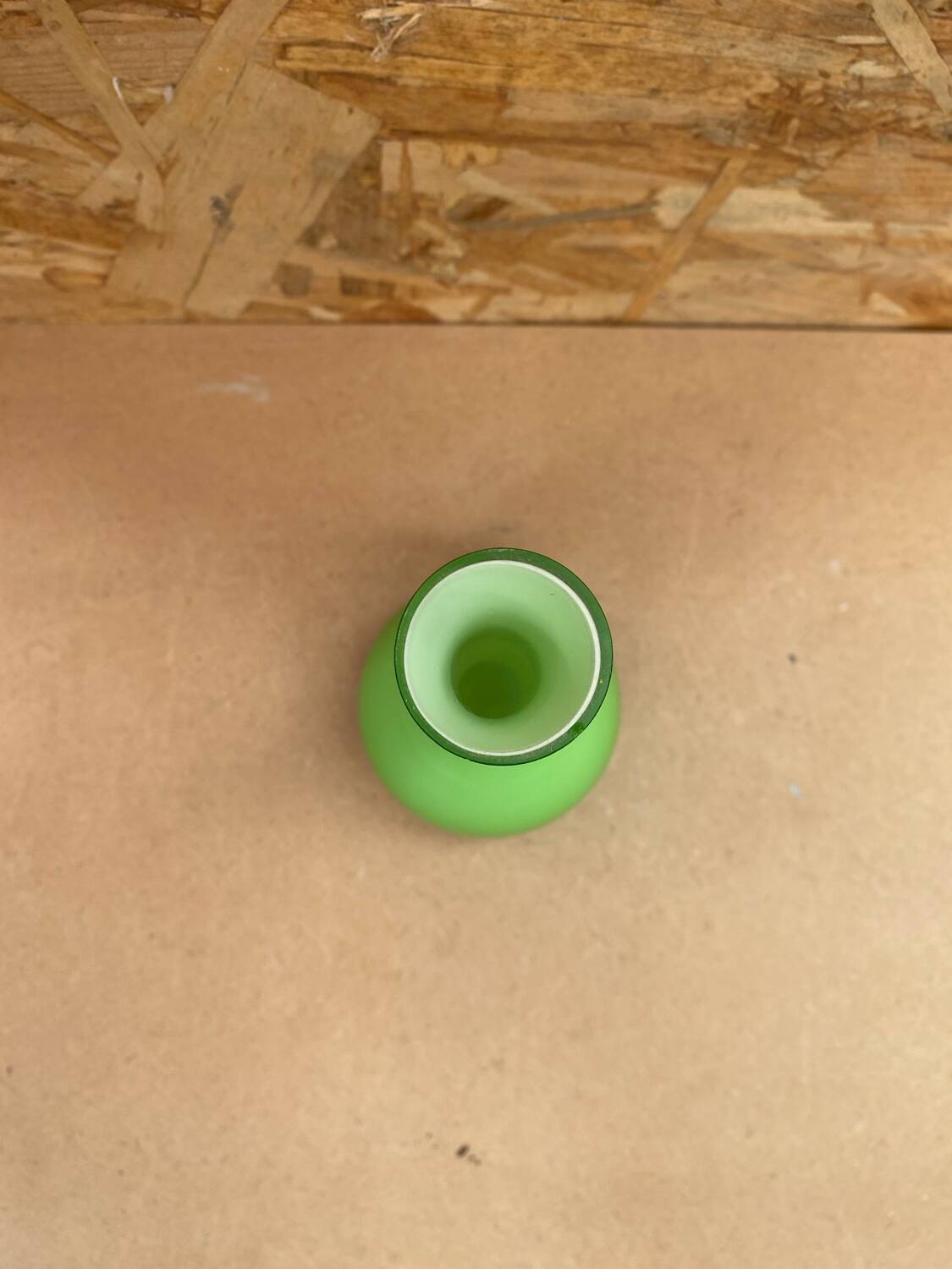 Old Vase Soliflore MURANO Multilayer Glass Green & White Vintage #B092