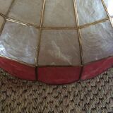 Mother-of-pearl suspension