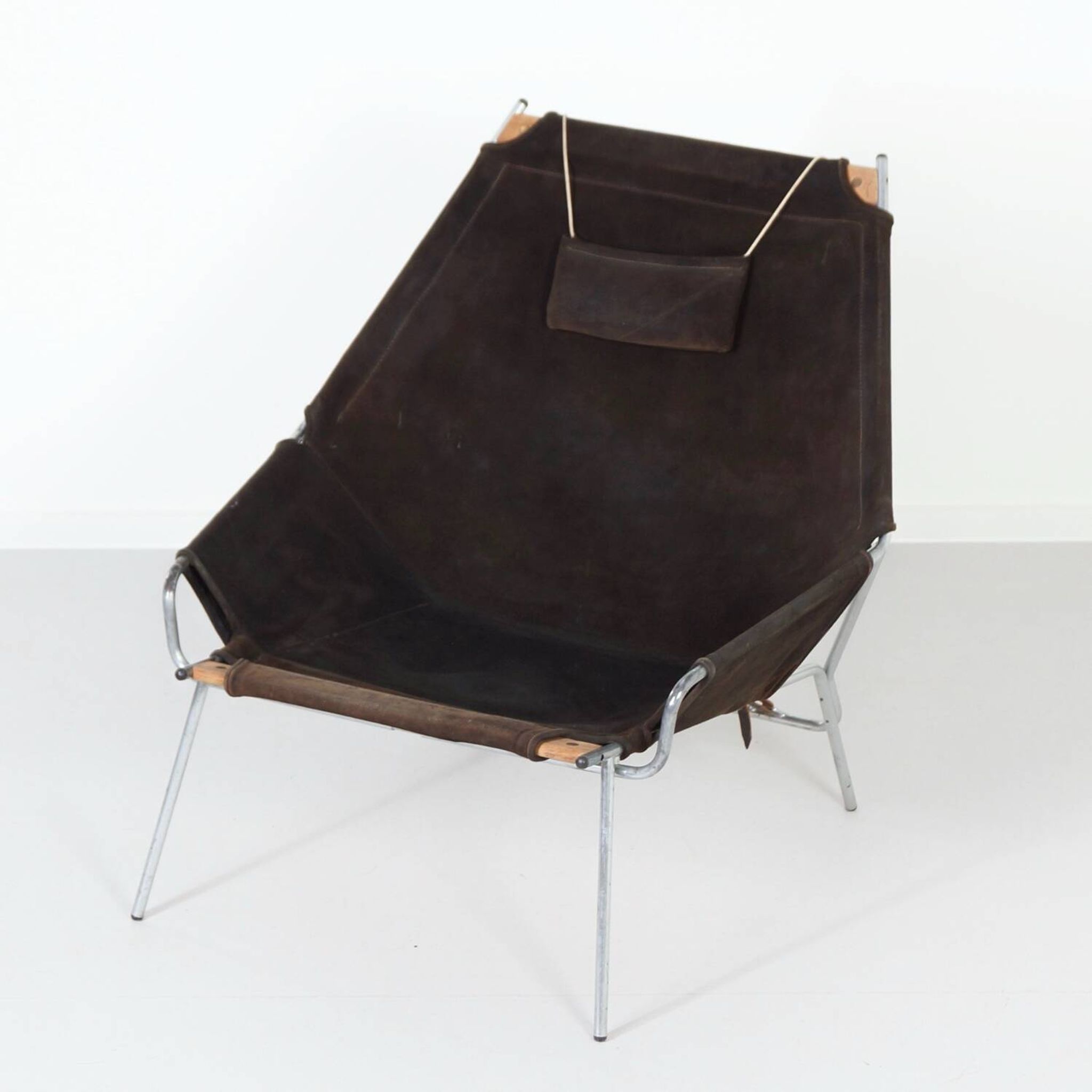 DANISH ARMCHAIR J361 BY ERIK OLE JØRGENSEN FOR BOVIRKE, 1950S | SUEDE