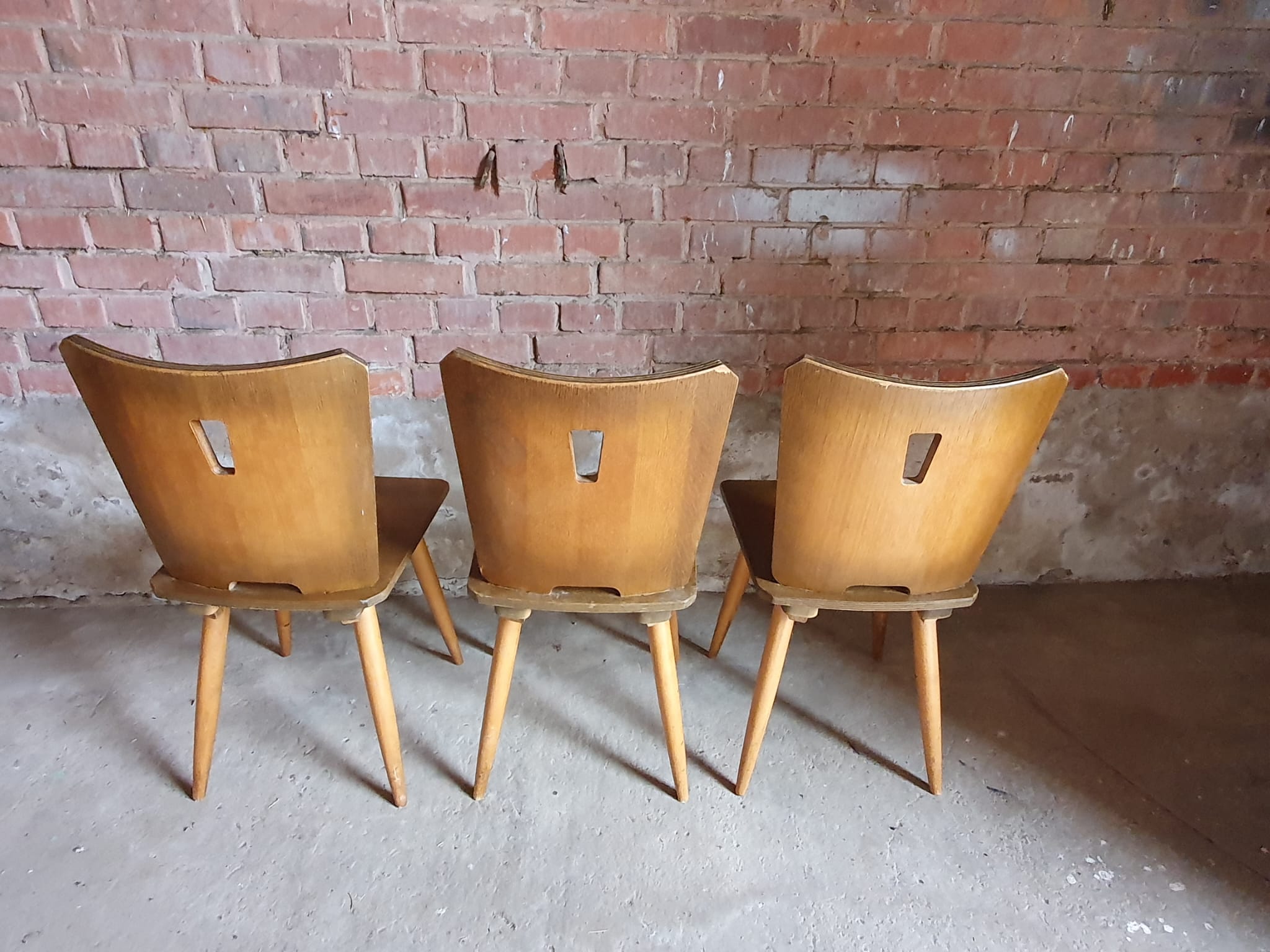 3 chaises bistrot brutalistes année 60