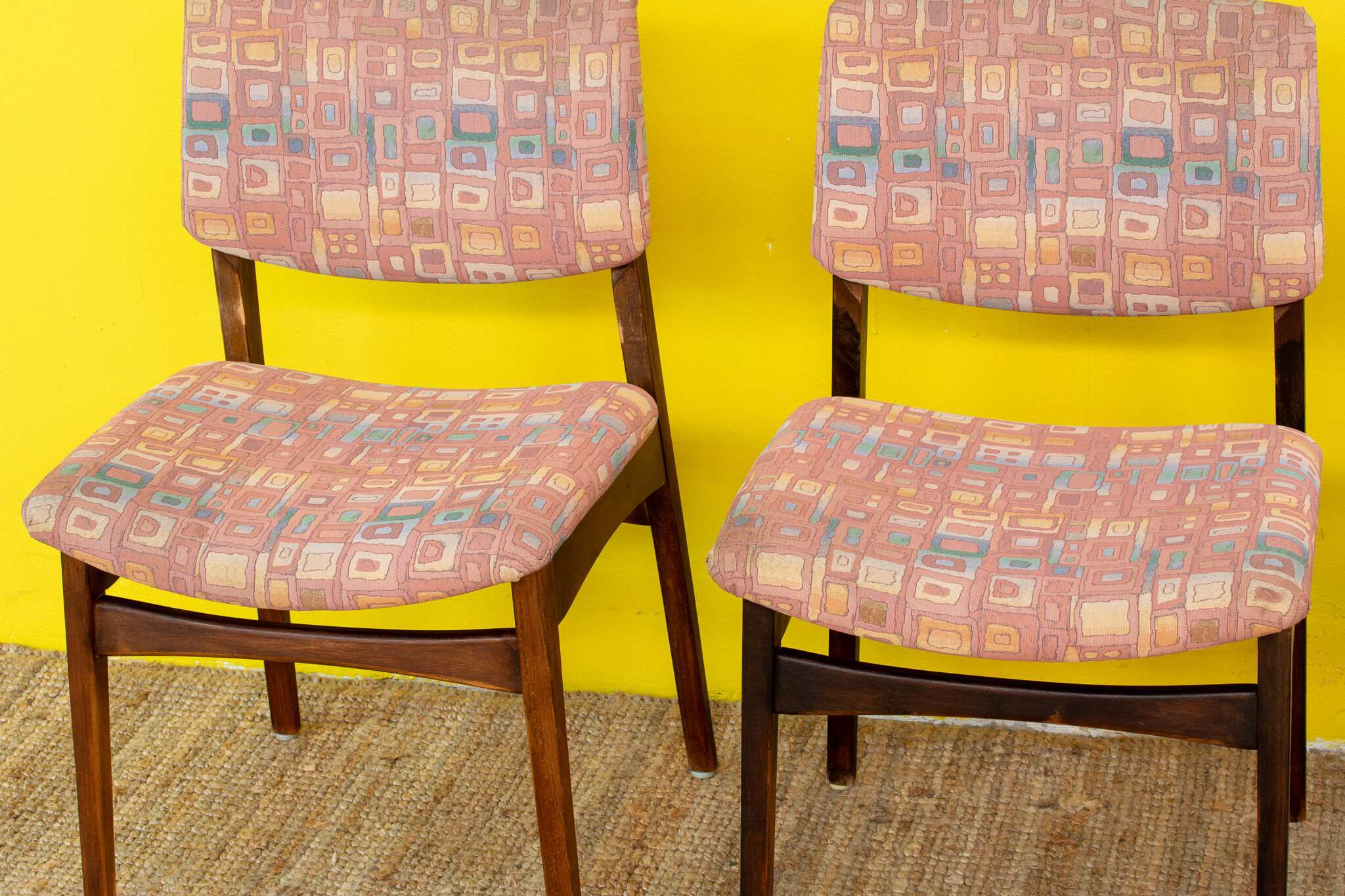Chaises scandinaves  47 cm