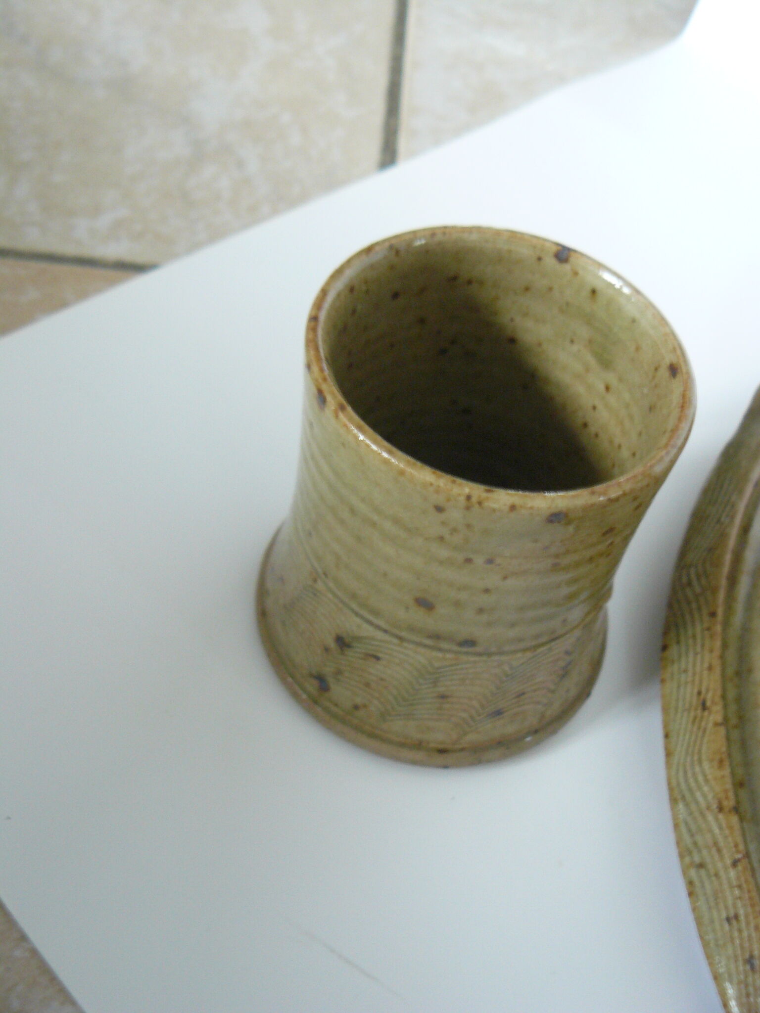 Sandstone coffee set: 6 cups and tray