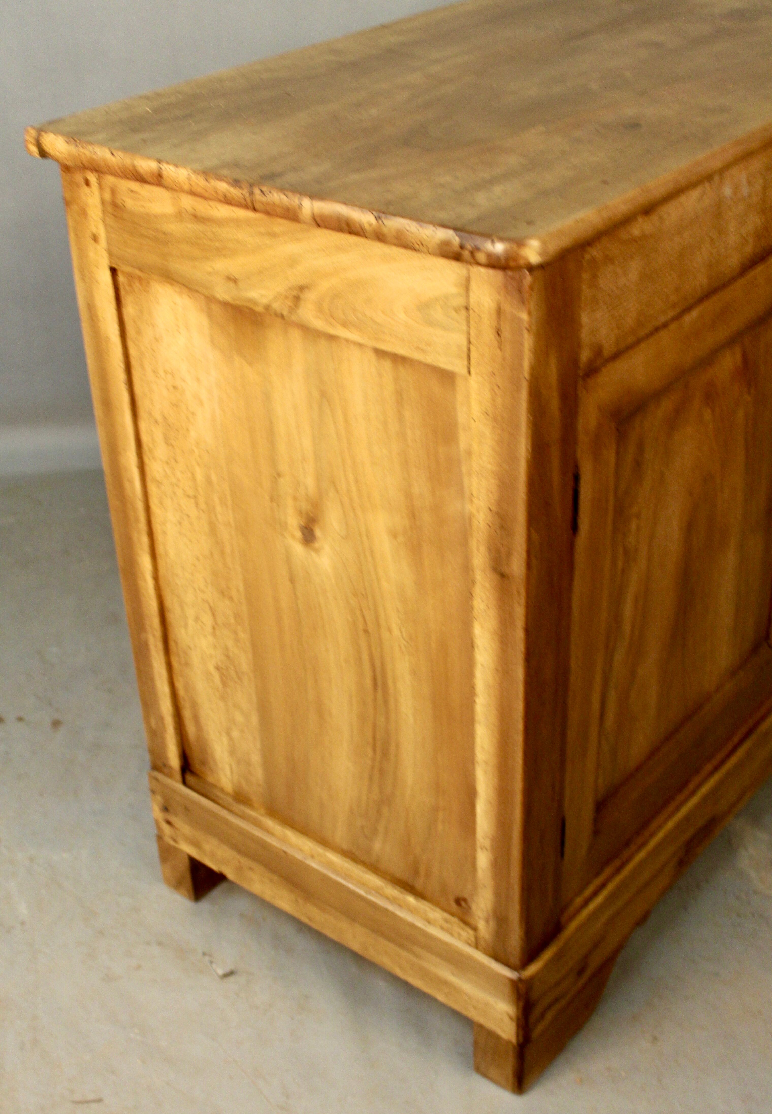 Louis Philippe XIXth buffet in blond walnut