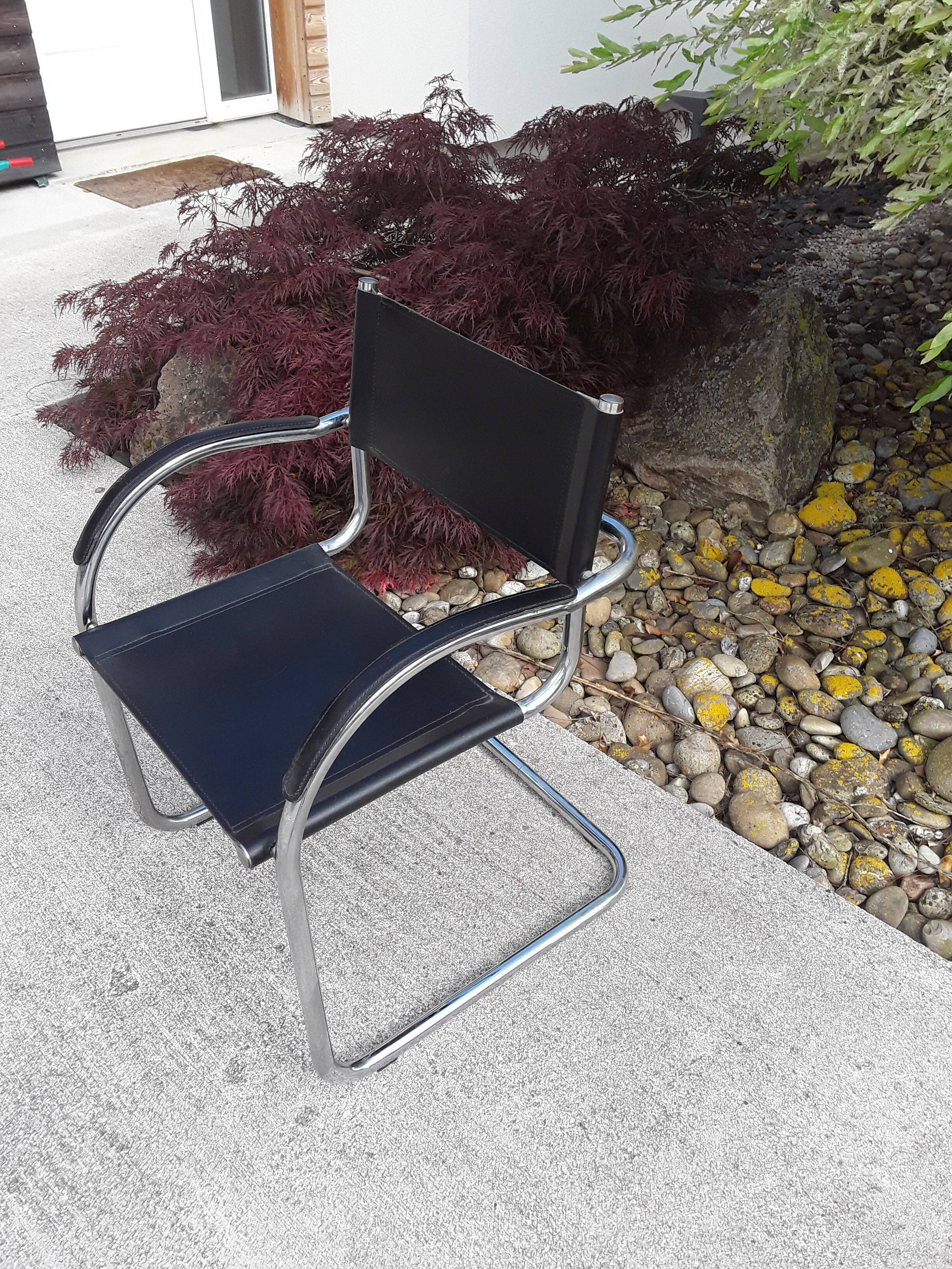 Cantilever skaï and chrome armchair