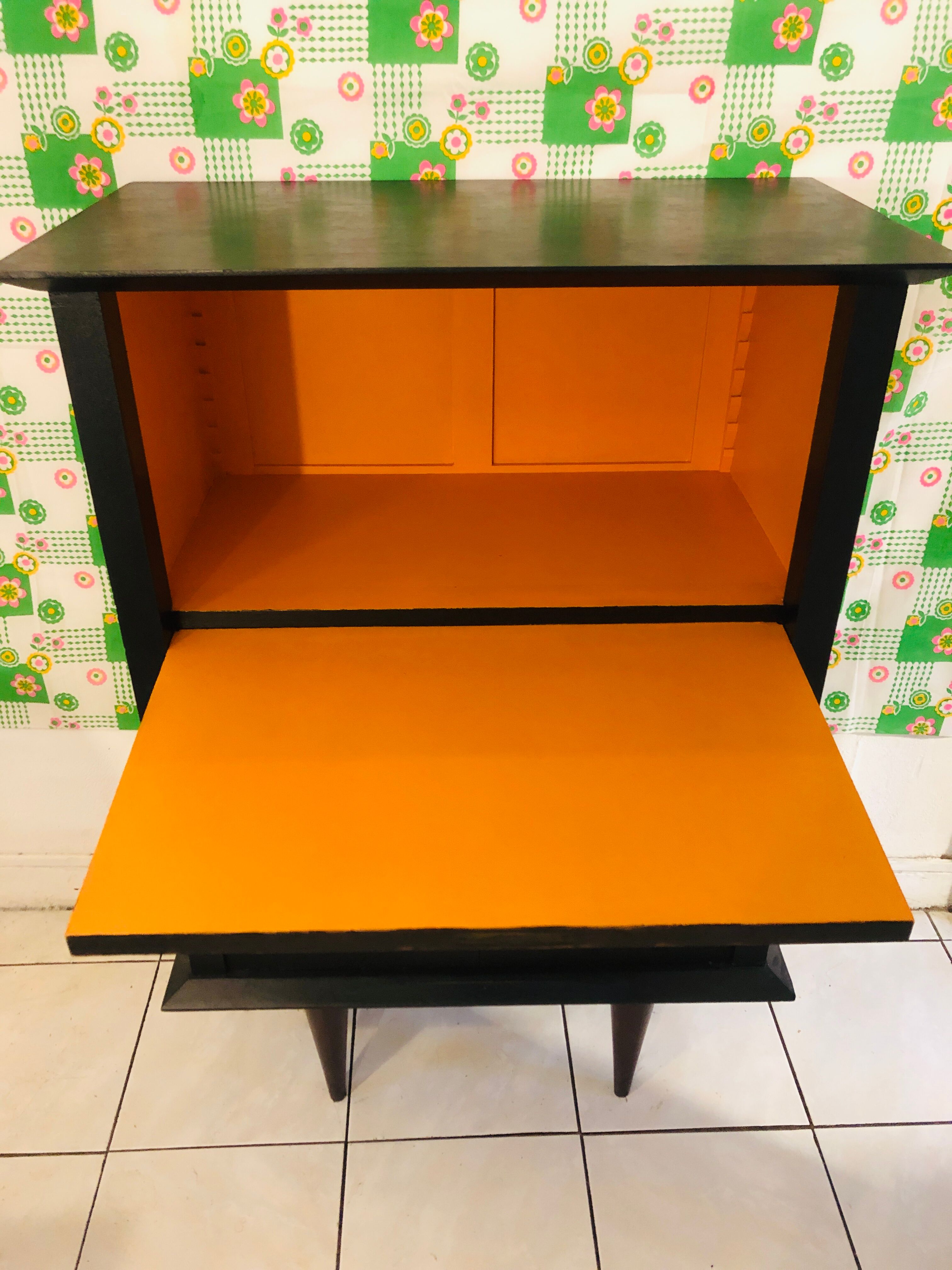 Commodity / Secretary 70's