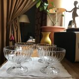 Set of 4 cups